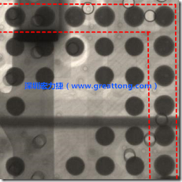 BGA錫球尺寸小于0.4mm，采用降低BGA內(nèi)圍襲球的錫膏量所得到X-Ray，稍微留意一下可以發(fā)現(xiàn)最外圈的錫量(圓的直徑)比其他內(nèi)圍的錫球上的錫量來(lái)得多一點(diǎn)點(diǎn)。也就是外圈的黑色圓形直徑比內(nèi)圈的圓形來(lái)得大一點(diǎn)點(diǎn)。